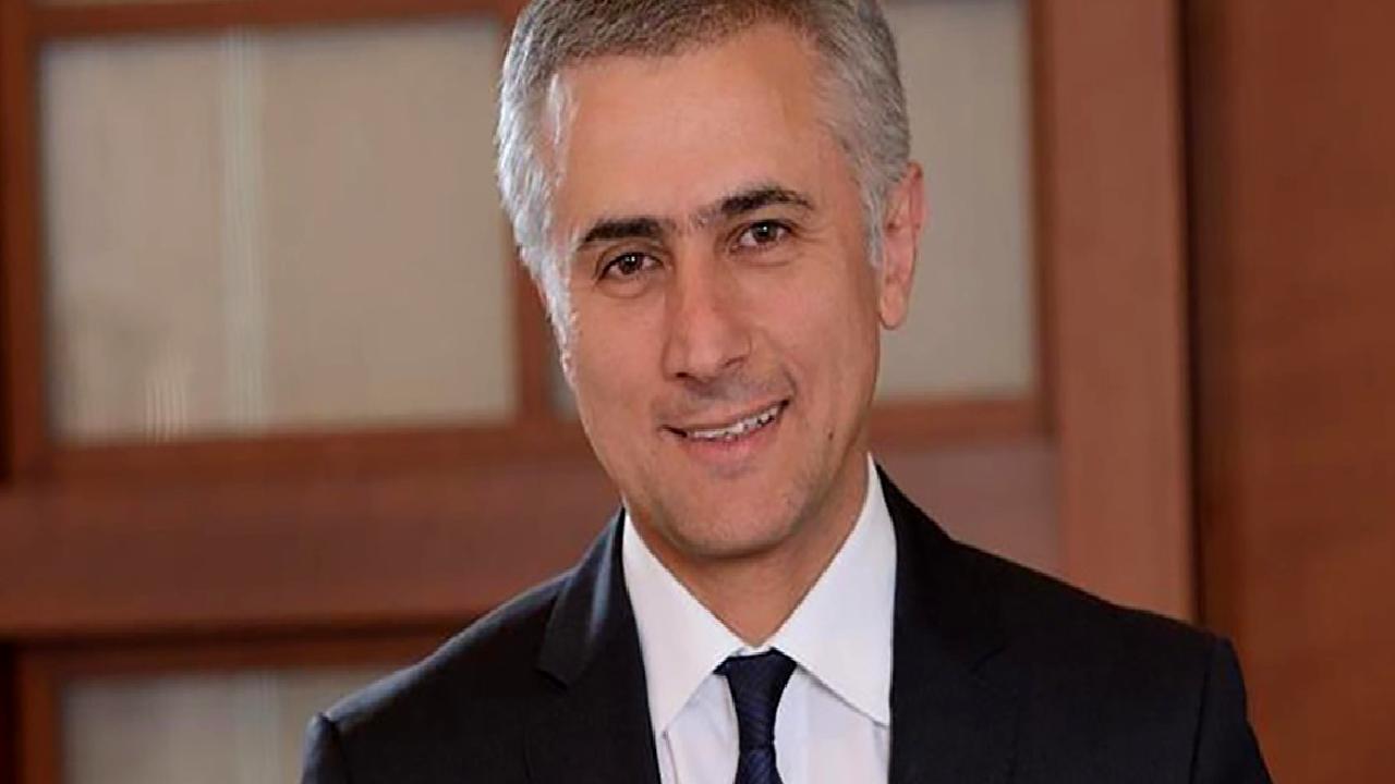 Hakan Ateş'in Banka Genel Müdürlüğü'nden Recep Baştuğ'a geçişi, finans sektöründe