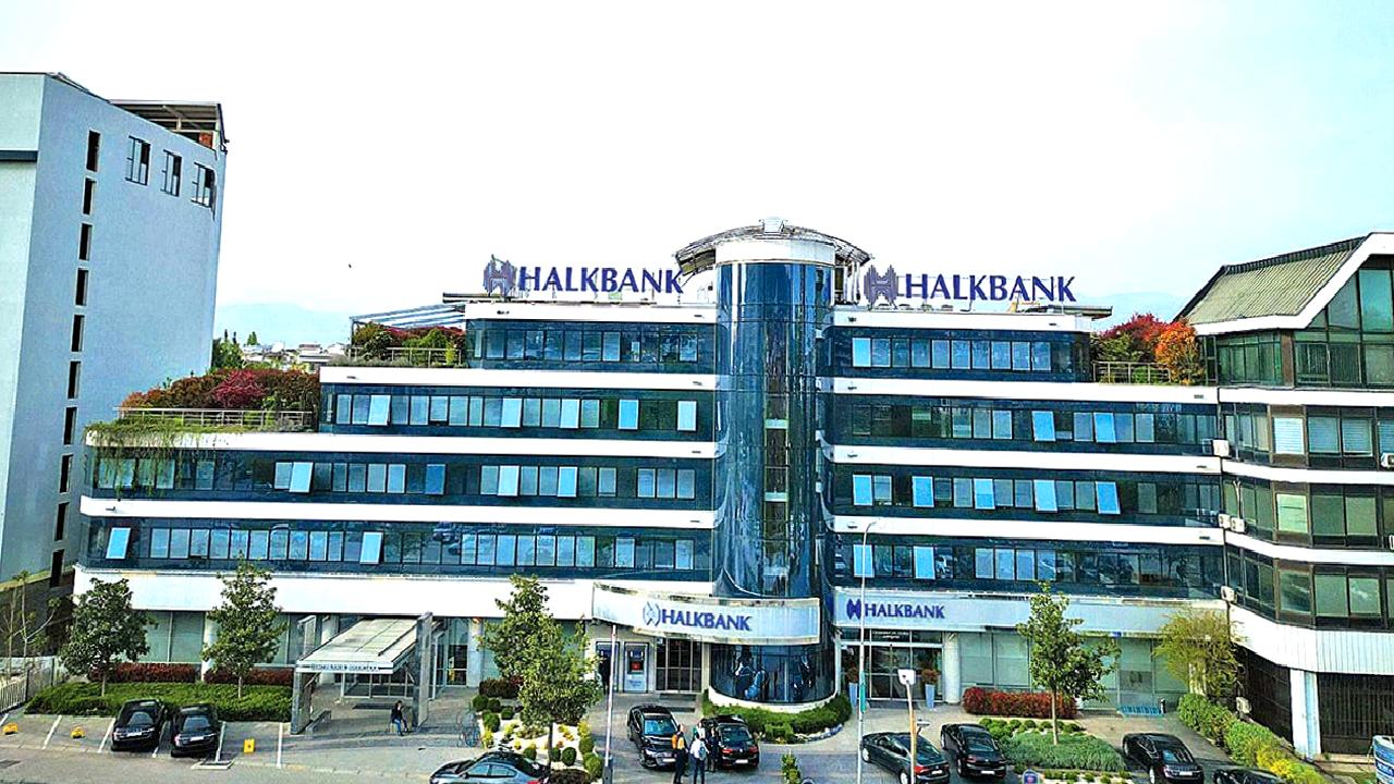 Hayati Arıgan'ın liderliğinde Halkbank'ın Makedonya'daki başarı hikayesini keşfedin. Finansal büyüme,
