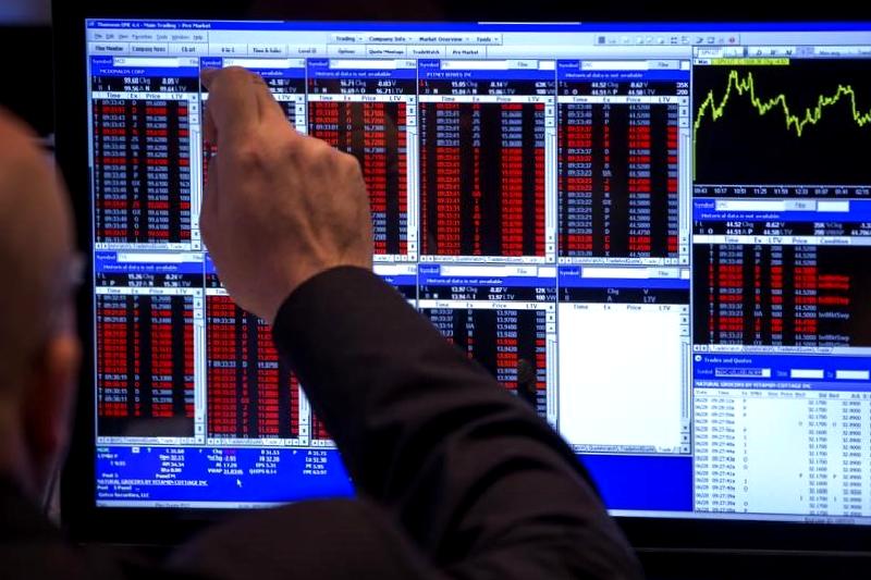 Humana Inc. hisse senetlerindeki düşüşün ardındaki kazanç risklerini ve piyasa