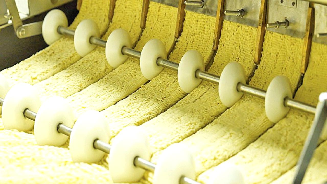 Indomie'nin Türkiye pazarındaki büyüme hikayesini ve ülkemizdeki üretim kapasitesini keşfedin.