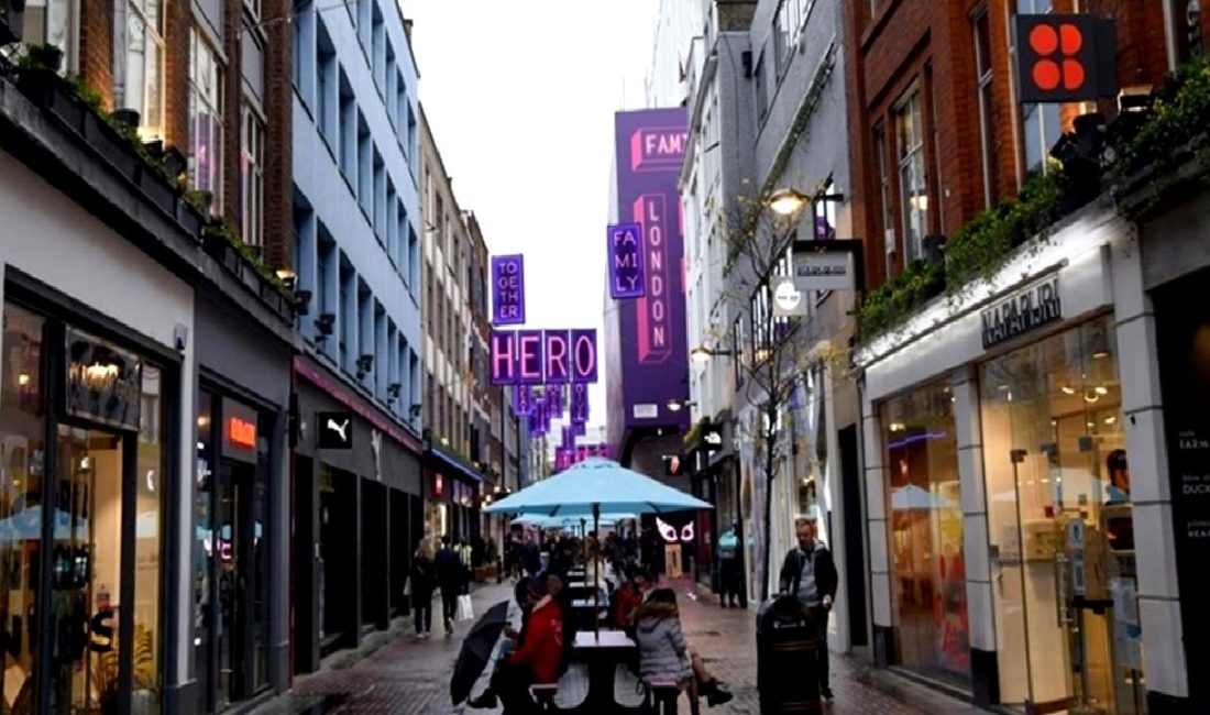 İngiltere Perakende Sektöründe 2024 Yılında Yaşanan İş Kaybı 2024 yılında İngiltere perakende sektöründe yaşanan iş kaybı, ekonomik etkiler,