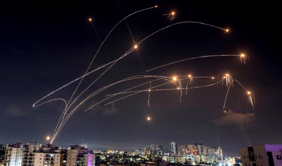 İsrail Ordusu, Yemen'den atılan füzelerle ilgili önemli açıklamalarda bulundu. Bu