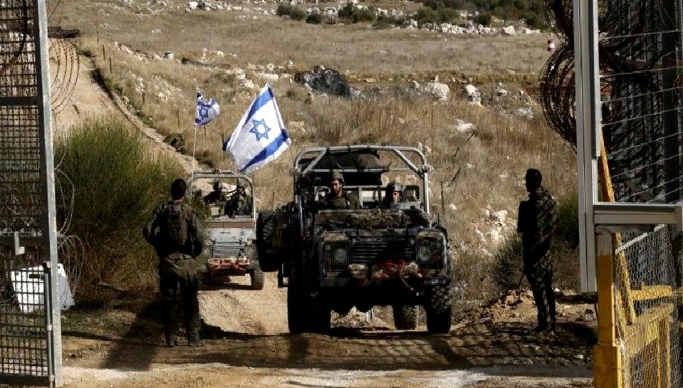 İsrail ordusunun Suriye'deki saldırıları ve Golan Tepeleri'ndeki işgali, bölgedeki siyasi