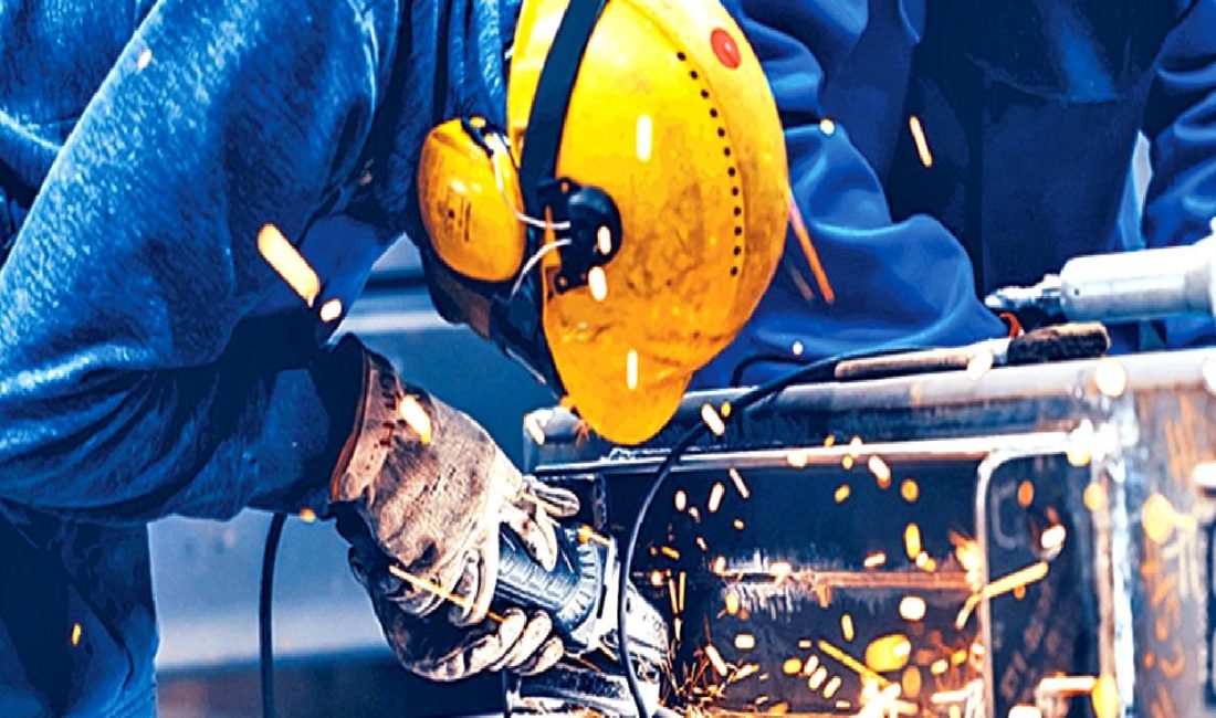 İstanbul Sanayi Odası'nın Kasım 2024 Türkiye İmalat PMI sonuçları açıklandı.