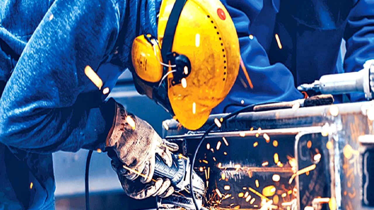 İstanbul Sanayi Odası'nın Kasım 2024 Türkiye İmalat PMI sonuçları açıklandı.