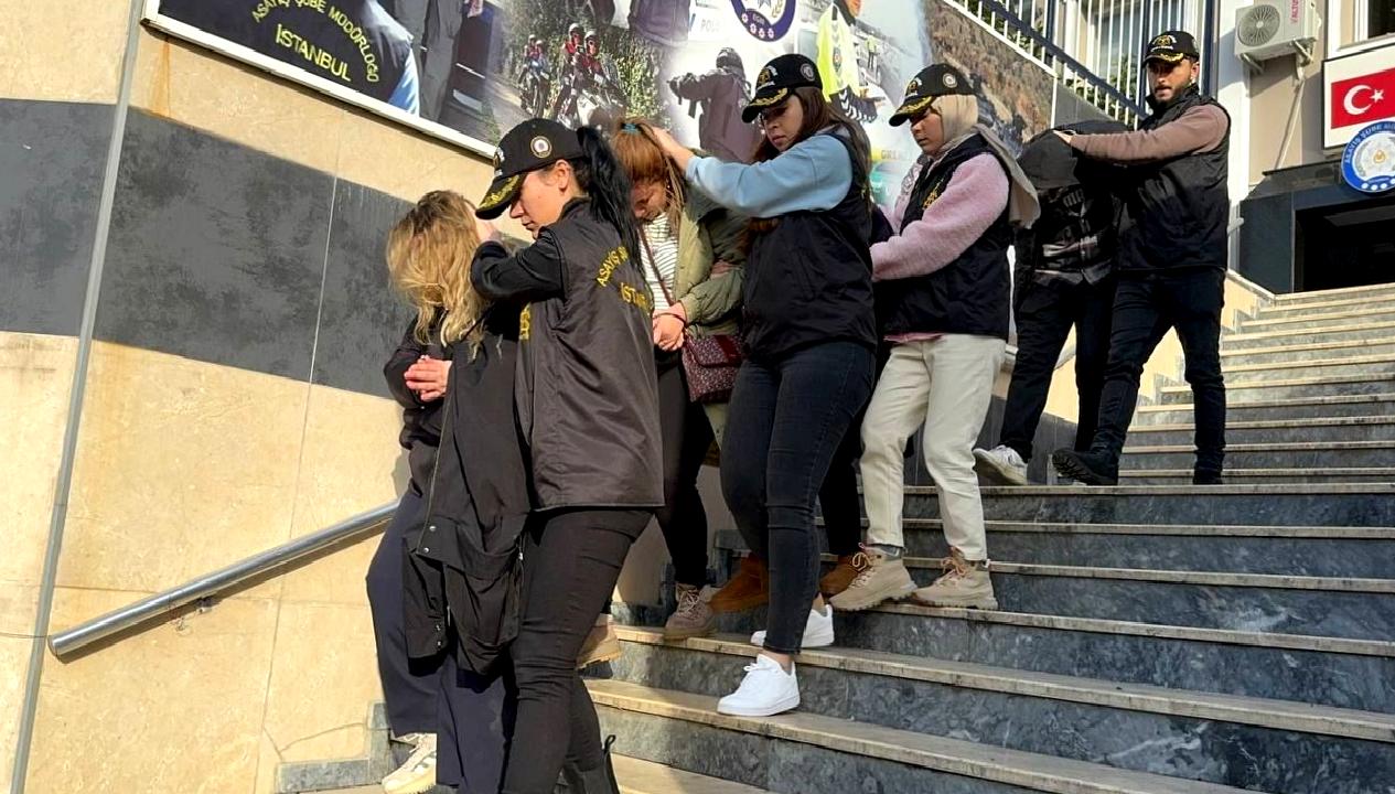 İstanbul'da yabancı uyruklu dolandırıcılara yönelik gerçekleştirilen operasyon, şehirdeki dolandırıcılık faaliyetlerini