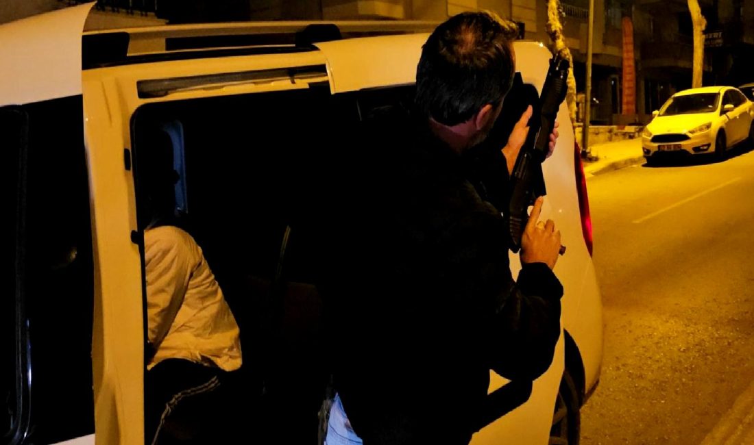 Kale Mahallesi'nde gerçekleşen tüfekli saldırı ihbarı sonrası polis geniş çaplı