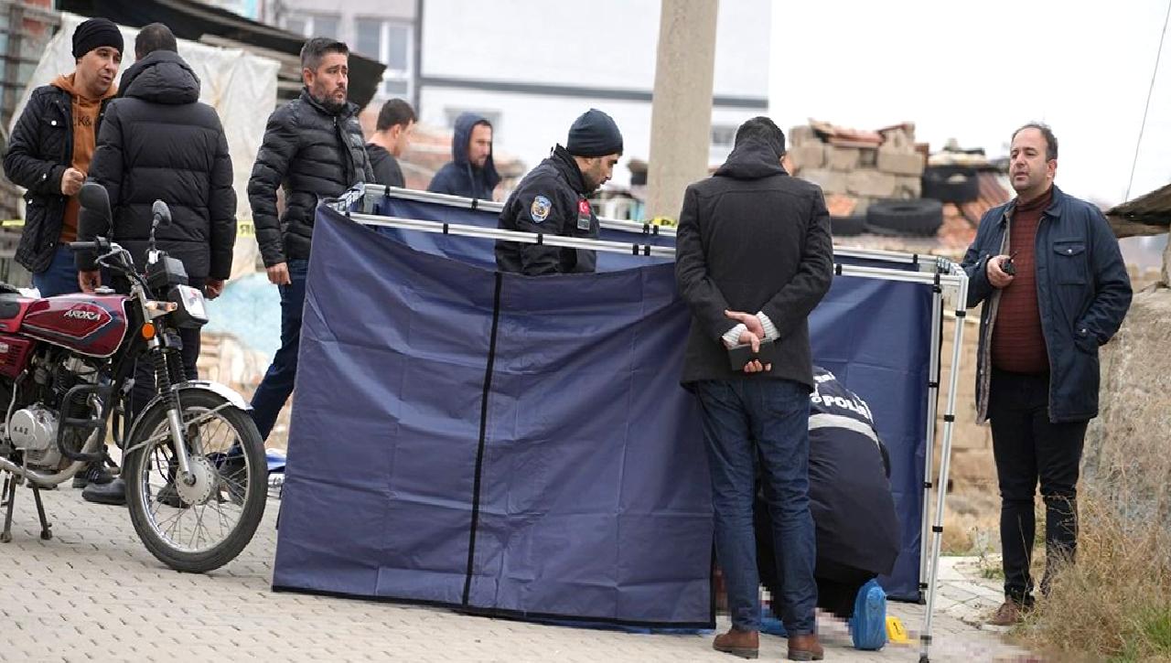 Karşıyaka'da yaşanan ve gönül ilişkisi nedeniyle işlenen cinayet, aşkın karanlık