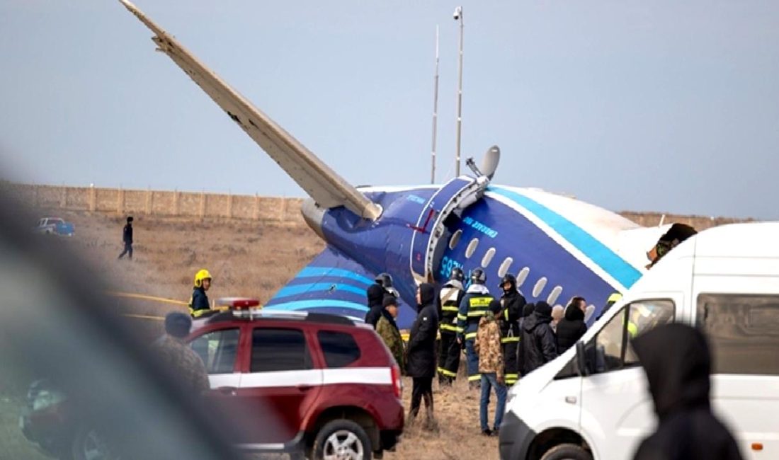 Kazakistan’da Azerbaycan Havayolları Uçağı Düşmesi: Kazada 38 Kişi Hayatını Kaybetti Kazakistan'da Azerbaycan Havayolları'na ait bir uçağın düşmesi sonucu 38 kişi