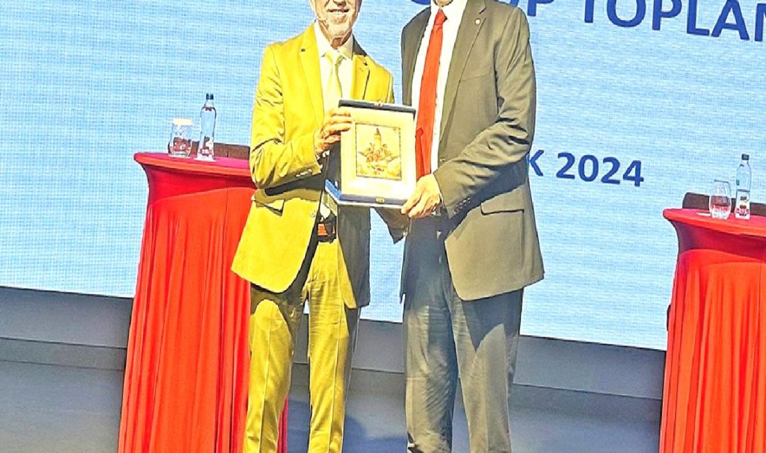 Kemal Şahin’den Ekonomi Açıklamaları ve Yatırım Planları Kemal Şahin, ekonomi üzerine yaptığı kapsamlı açıklamalarla yatırımcıların dikkatini çekiyor.