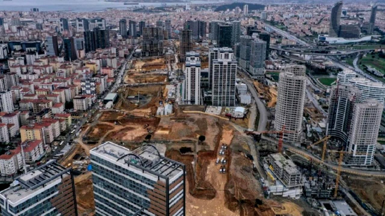 Kentsel dönüşüm projelerinde dikkat edilmesi gereken önemli noktaları keşfedin. Planlama,