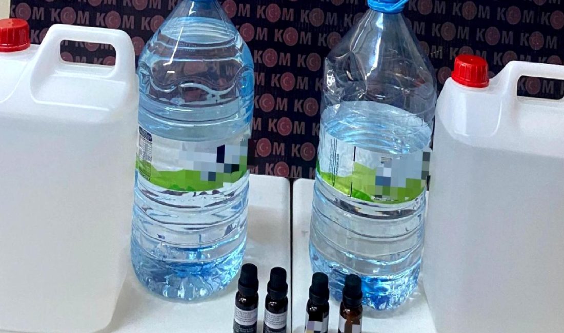 Kırıkkale’de Kaçak İçki Üretimine Operasyon Kırıkkale'de gerçekleştirilen operasyonda, kaçak içki üretimi yapan atölyelere baskın düzenlendi.