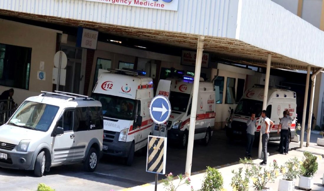 Konak’ta Bıçaklama Olayı: Genç Adam Hayatını Kaybetti Konak'ta meydana gelen bıçaklama olayında bir genç adam hayatını kaybetti.