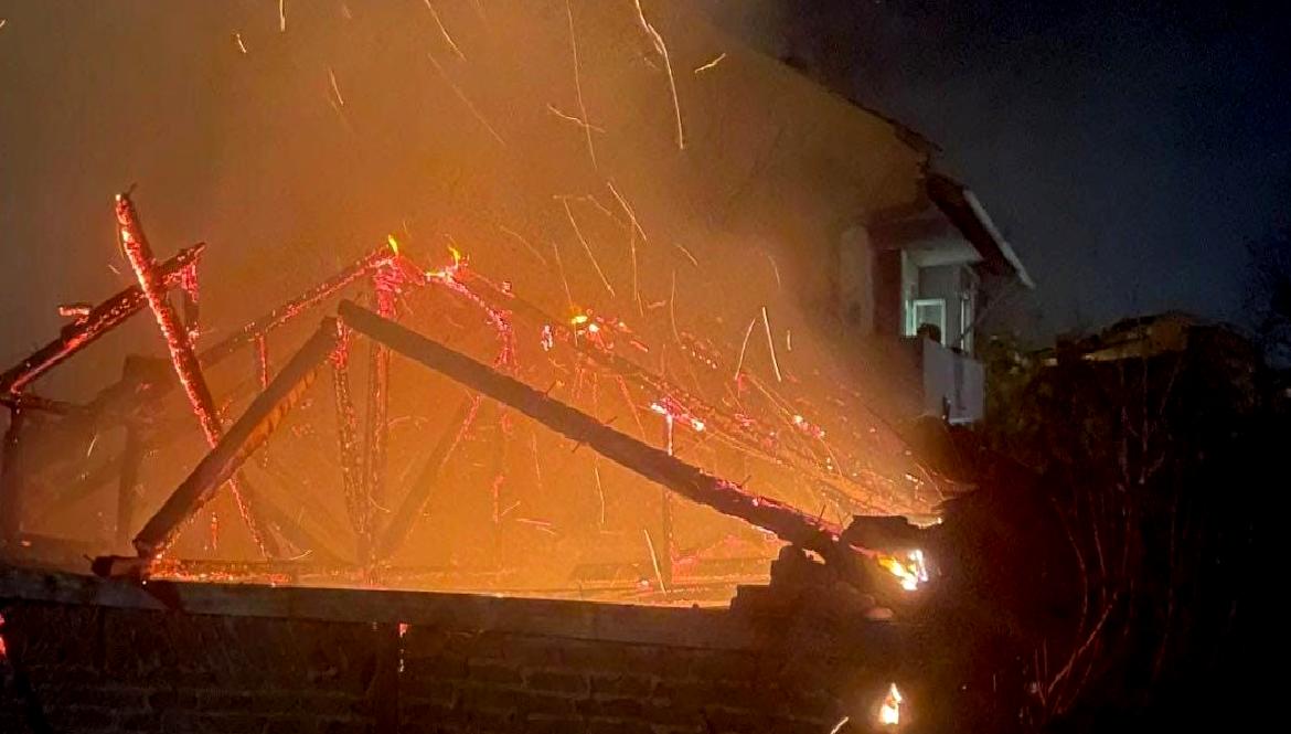 Kurşunlu Mahallesi'nde meydana gelen yangın olayı, bölge halkını endişelendirdi. Yangının