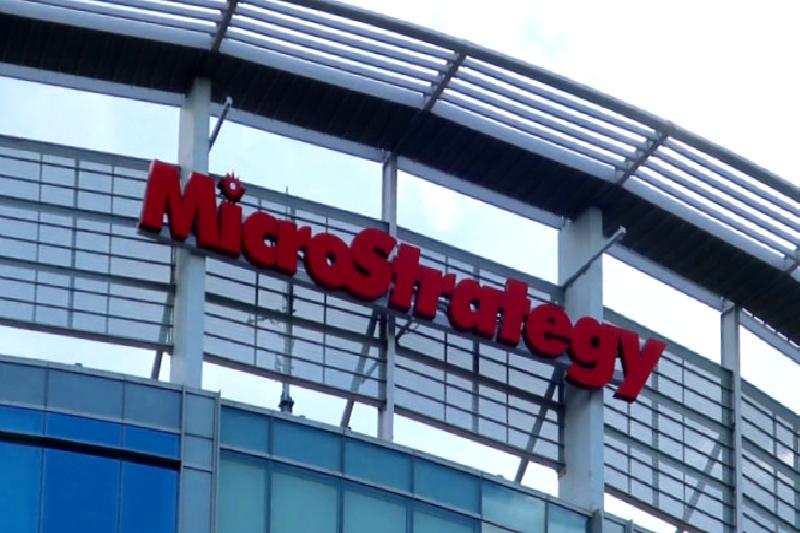 MicroStrategy hisselerine artan yatırımcı ilgisi, şirketin kripto varlık stratejileri ve