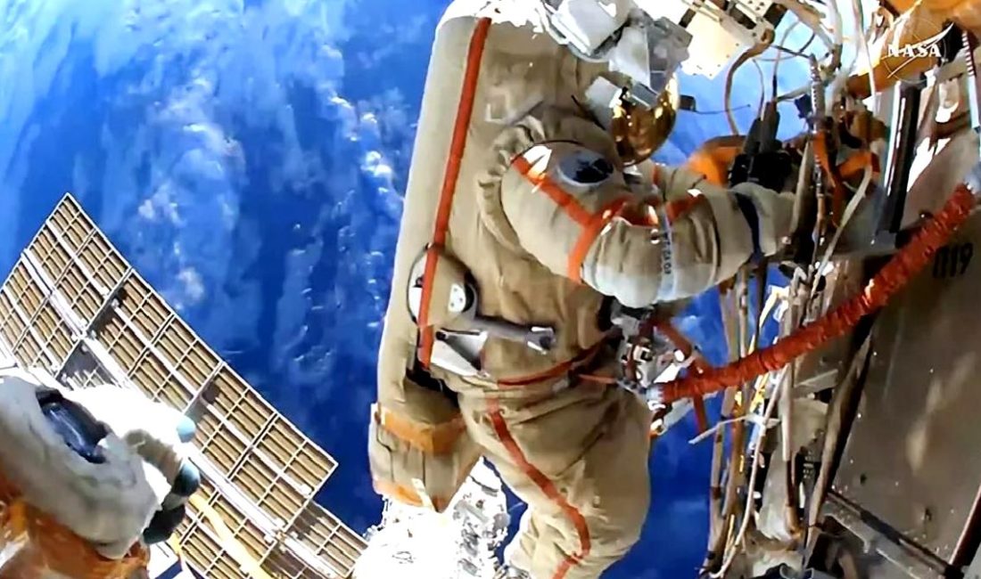 Roscosmos'un başarılı uzay yürüyüşü, yeni deneyler ve karşılaşılan zorluklarla dolu.