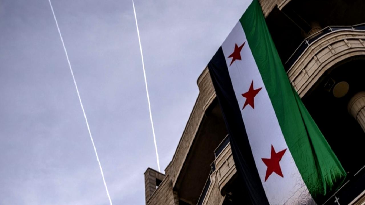 Şeybani, İran'a Suriye üzerindeki gelişmelere dair önemli bir çağrıda bulunuyor.