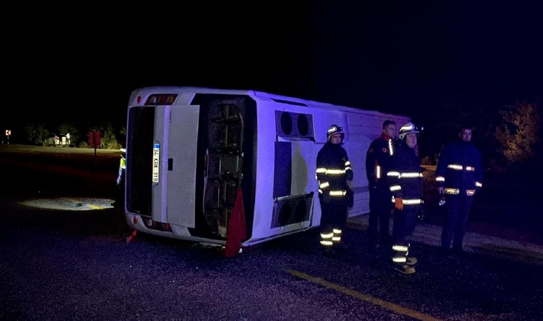 Sinop-Kastamonu Karayolunda Midibüs Devrildi: 24 Yaralı Sinop-Kastamonu karayolunda meydana gelen midibüs kazasında 24 kişi yaralandı. Olayın