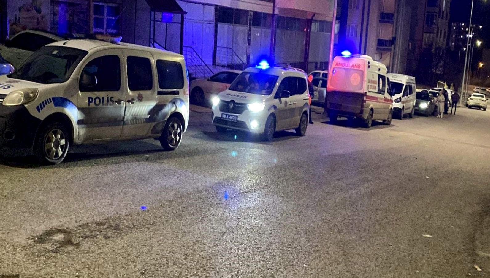 Sivas'ta meydana gelen ürkütücü olayda, bir anne ve oğulun cansız