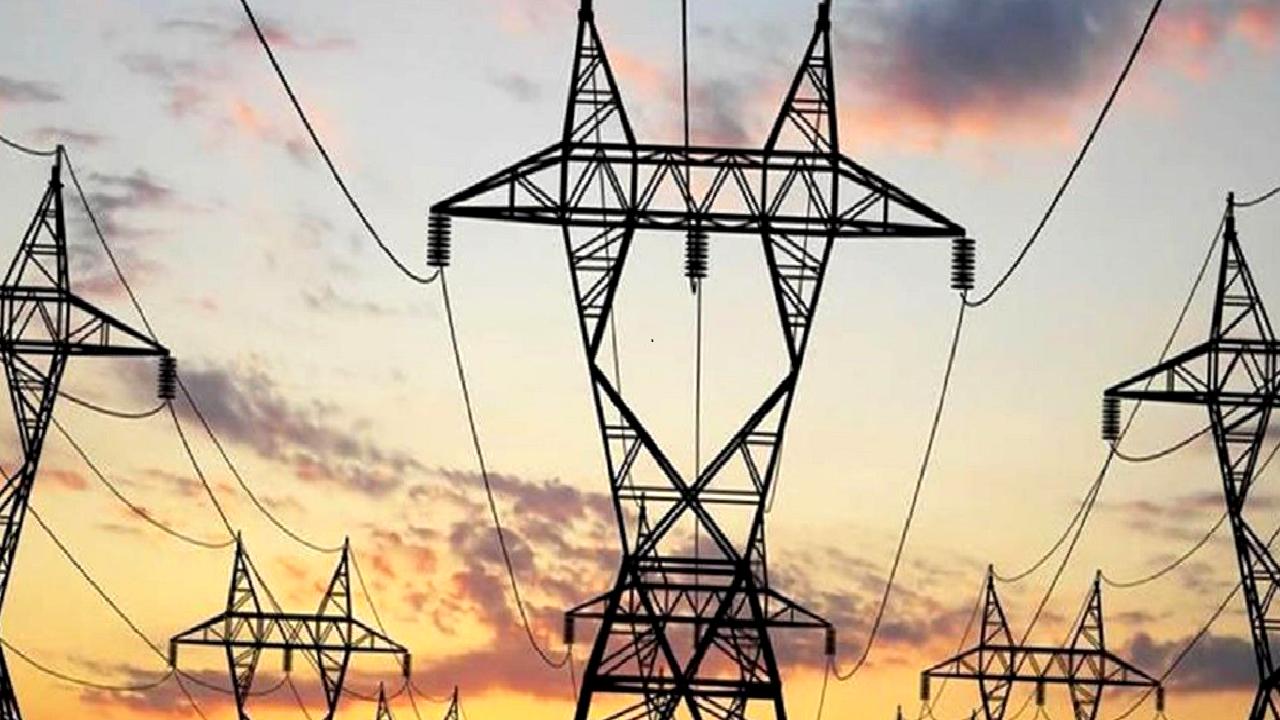 Spot elektrik piyasasında işlem hacmi ve fiyat değişiklikleri üzerine güncel