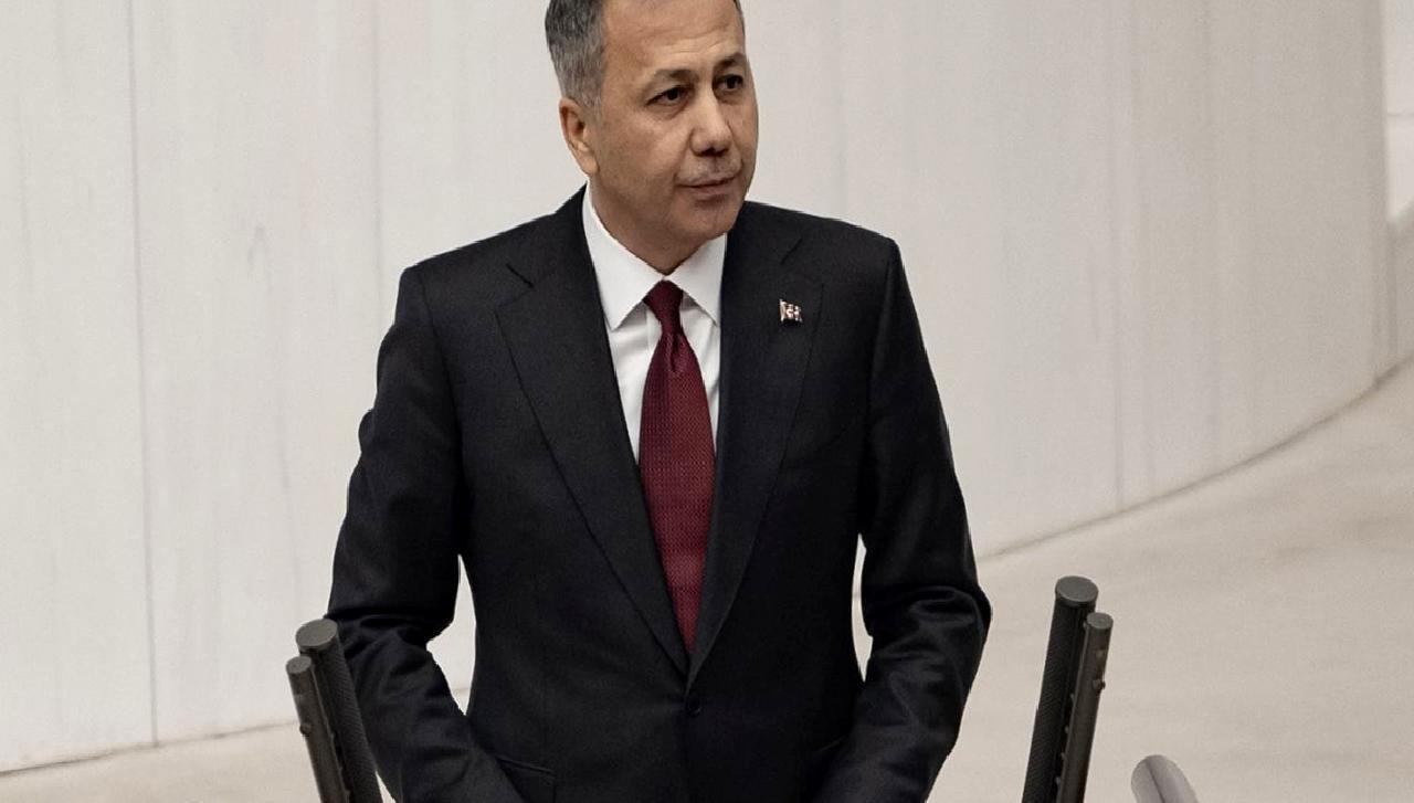 Suriyeli sığınmacıların ülkelerine dönüş sürecini ele alan bu içerikte, geri