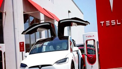 Tesla, Türkiye'de yeni takas sistemi ile otomobil sahiplerine büyük bir