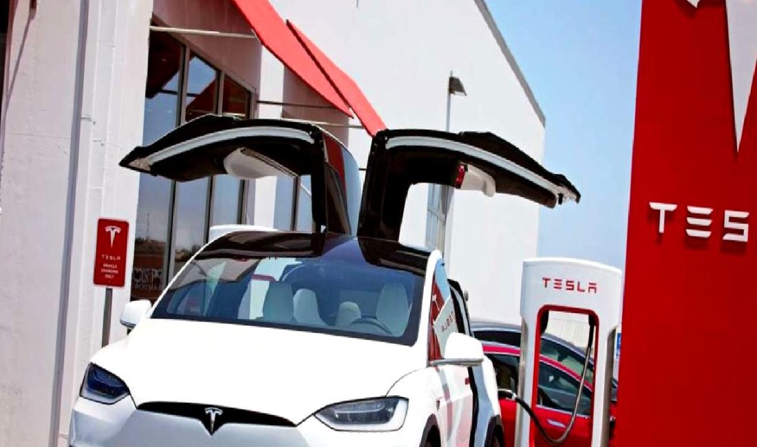 Tesla'nın Çin pazarındaki başarısını ve etkili satış stratejilerini keşfedin. Yenilikçi