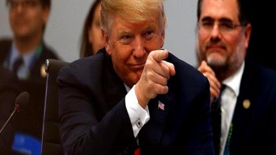 Trump, Avrupa Birliği'ne yönelik yeni tarife tehditleriyle gündeme geliyor. Bu