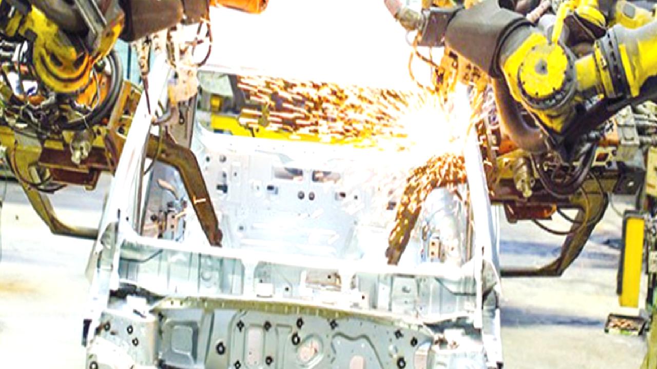 Türkiye otomotiv sektörünün 2024 verilerini keşfedin. Üretim, ihracat ve pazar