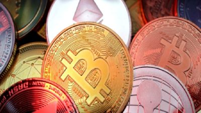 Türkiye'de kripto varlık yönetmeliklerinde son yenilikler, yatırımcıları nasıl etkiliyor? Yeni