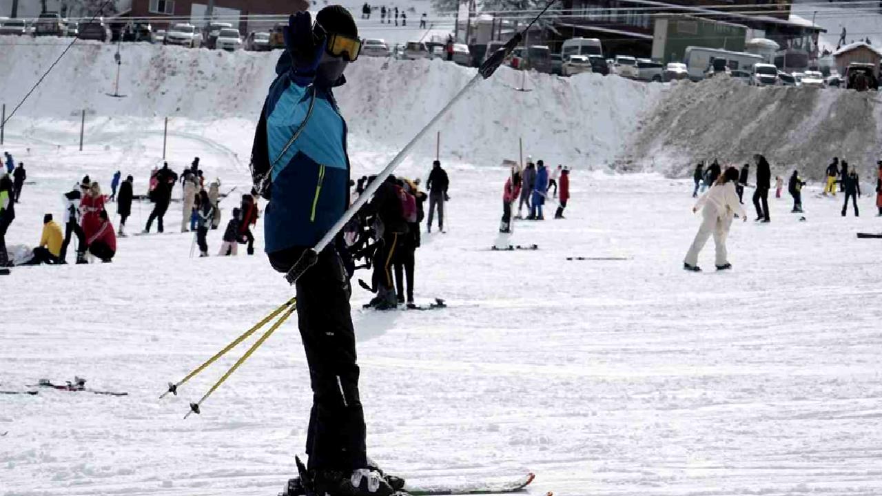 Uludağ'da kayak sezonu açıldı! Fiyatlar, pistler ve yeni yenilikler hakkında