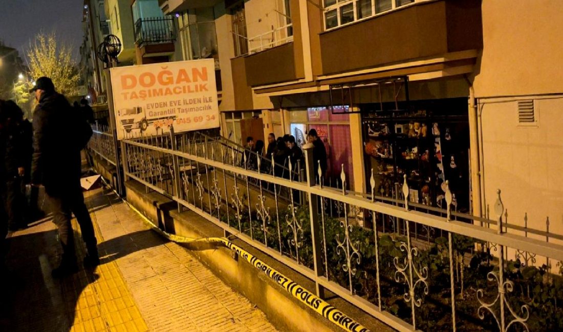 Ulukavak Mahallesi’nde Alacak Verecek Meselesi Nedeniyle Cinayet Ulukavak Mahallesi'nde alacak verecek meselesi yüzünden yaşanan cinayet, bölge halkını