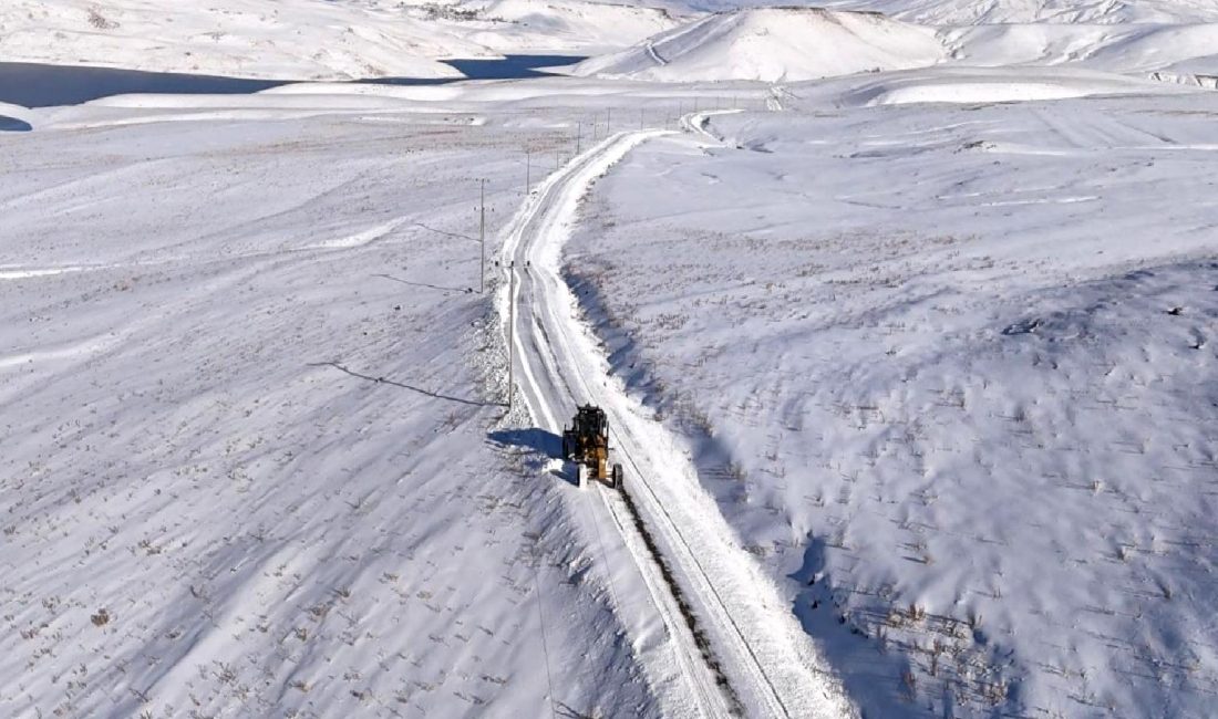 Van’da Yoğun Kar Yağışı ve Ulaşım Sorunları Van'da etkili olan yoğun kar yağışı, günlük yaşamı olumsuz etkiliyor.