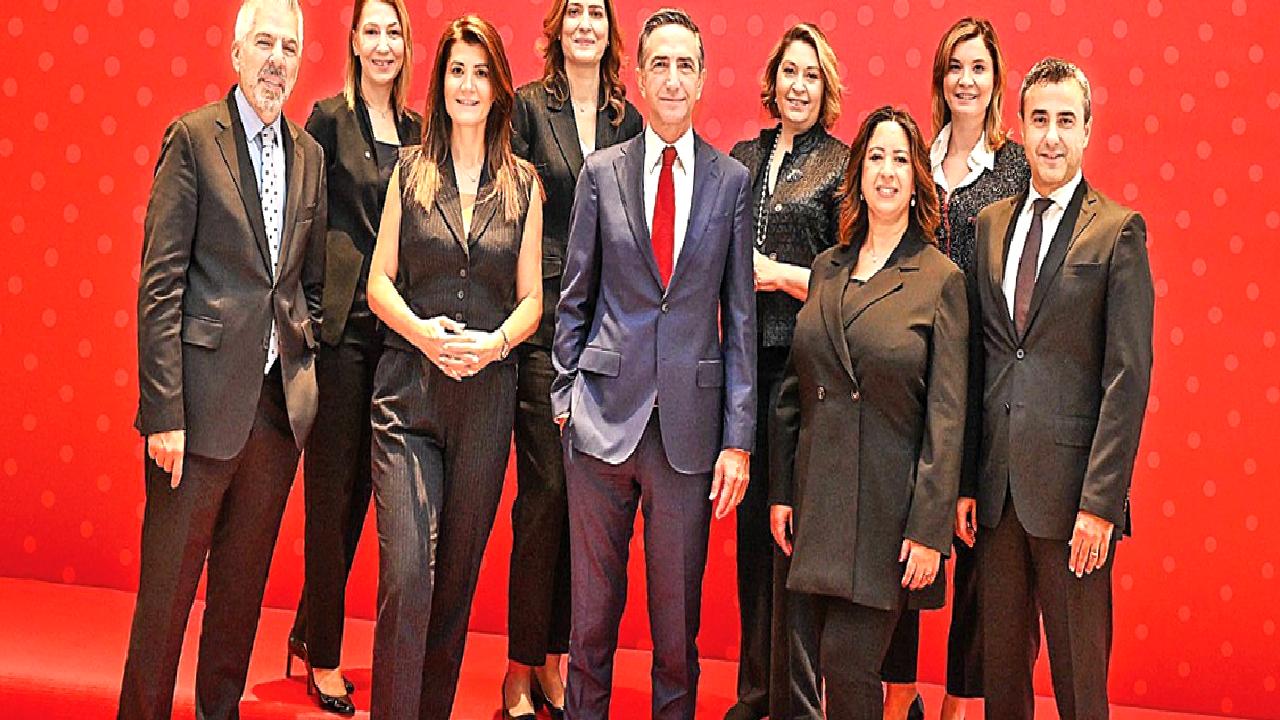 Vodafone Türkiye'nin 2025 yatırım stratejileri ve sosyal sorumluluk projeleri ile