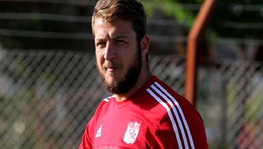 Yasadışı bahis soruşturmasında Batuhan Karadeniz'e kırmızı bülten çıkarıldı. Detaylar ve