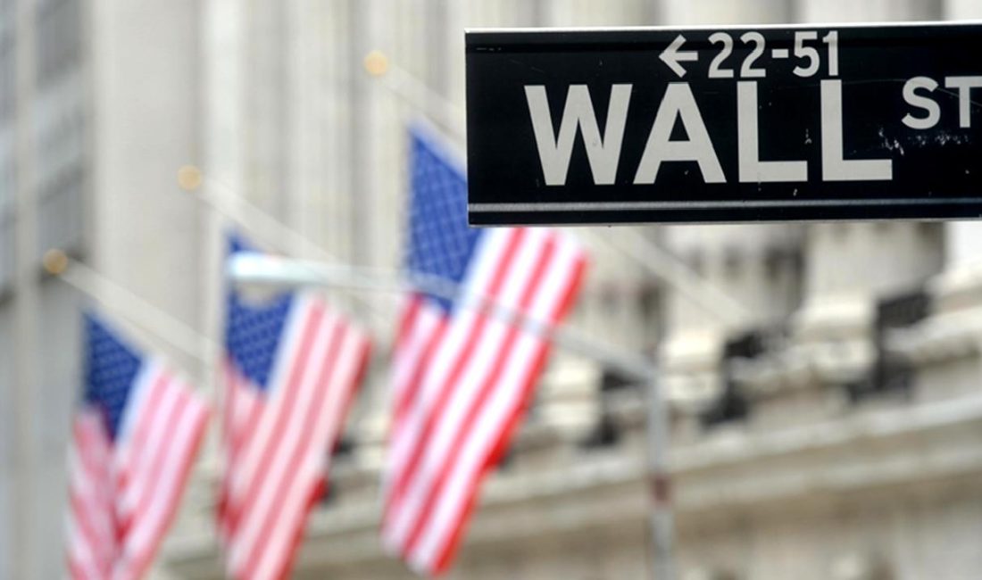 Yatırımcılar, Fed'in faiz kararını beklerken piyasalarda yaşanan dalgalanmaları ve olası