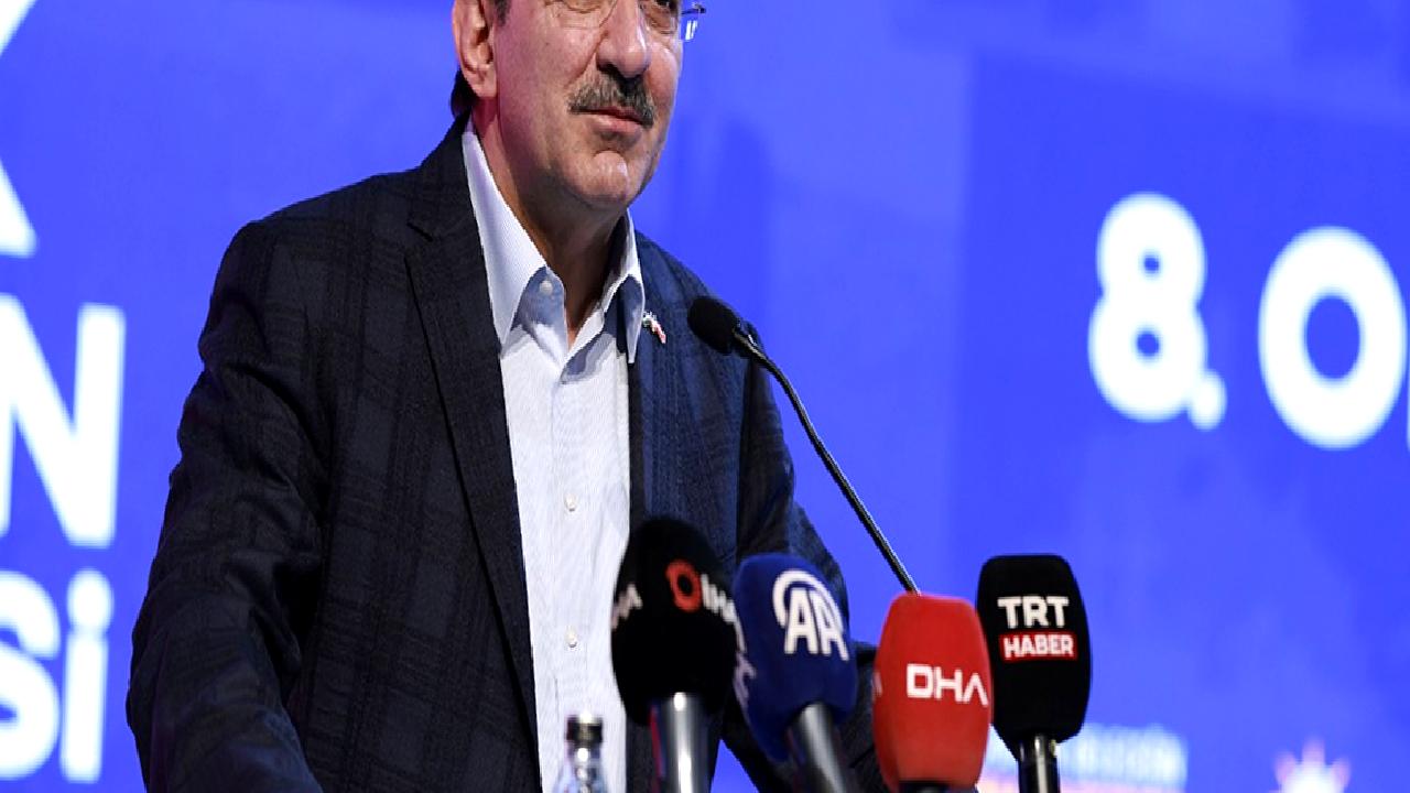 Yılmaz, AK Parti Mamak Kongresi'nde yaptığı konuşmada ekonomiye ve yeni