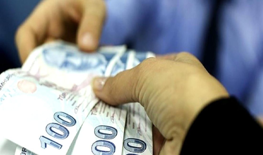 2025 yılı emekli ve memur zamları beklentileri, ekonomik koşullar, enflasyon