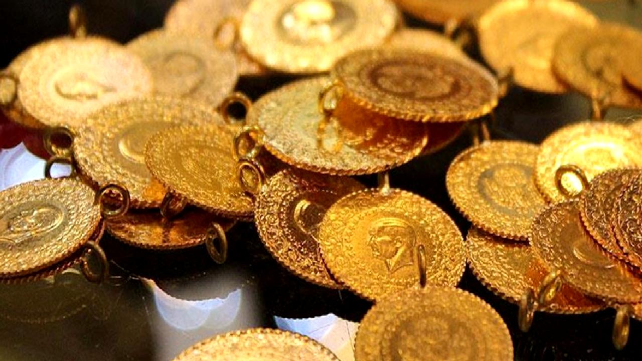 7 Ocak 2025'te altın fiyatlarının nasıl şekillendiğini ve piyasa durumunu