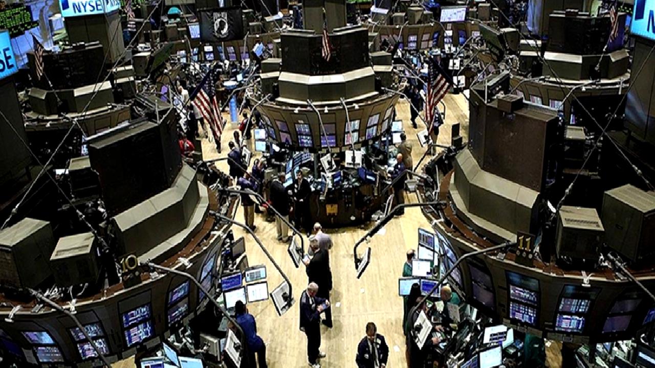 ABD borsa açılışında sergilenen pozitif seyir, yatırımcıların umutlarını artırırken, ekonomik