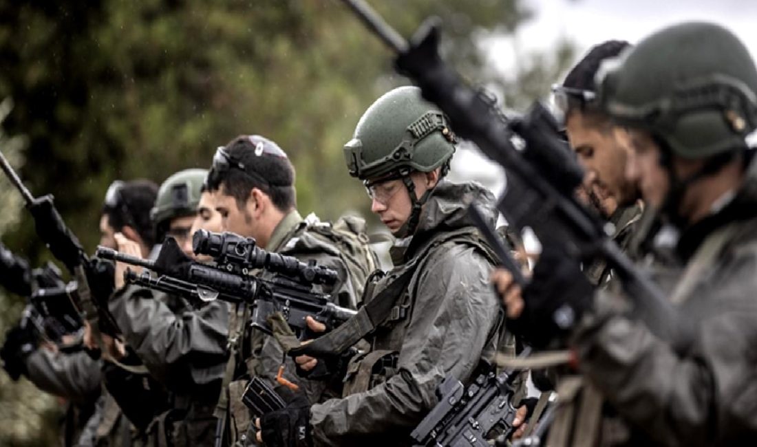 ABD’den İsrail’e 8 Milyar Dolarlık Silah Anlaşması Önerisi ABD, İsrail'e 8 milyar dolarlık silah anlaşması önerisiyle dikkatleri üzerine