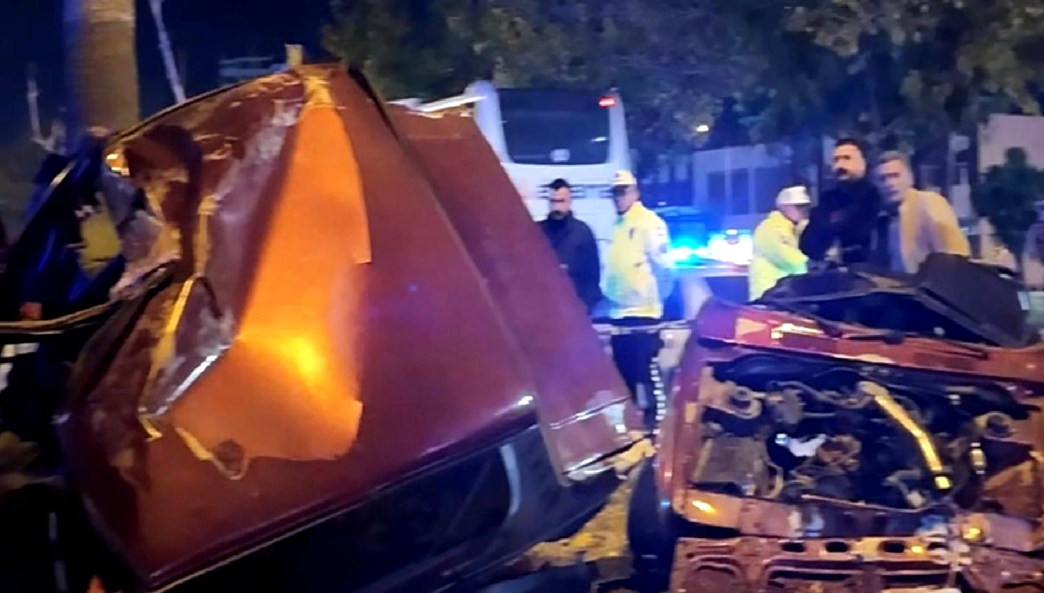 Adana'da meydana gelen feci kazada 1 kişi hayatını kaybetti, 2