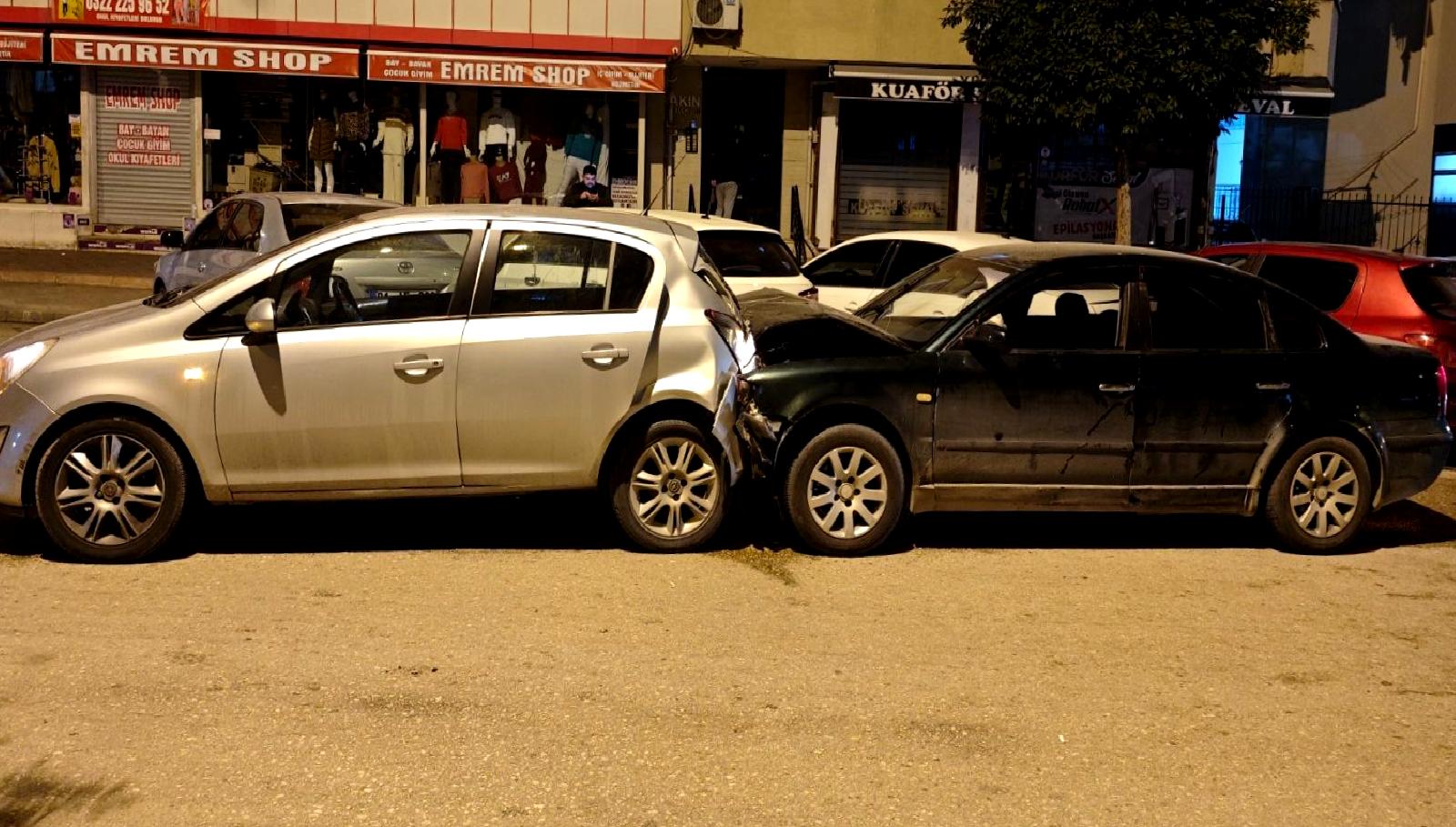 Adana'da gerçekleşen trafik kazasında 3 kişi yaralandı. Olayın detayları, kaza
