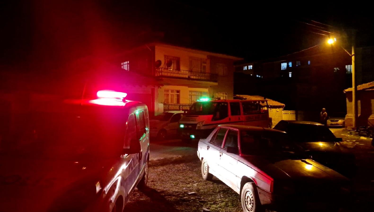 Alaca'da yalnız yaşayan bir kadının cansız bedeni bulundu. Olayın detayları