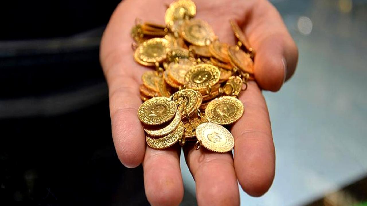 Altın fiyatları 8 Ocak 2025'teki güncel değerleri ve piyasa durumu