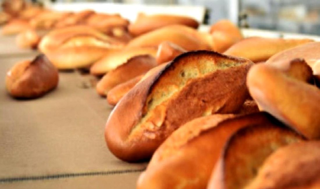 Bursa ve Aydın’da Ekmek Fiyatlarına Zam Bursa ve Aydın'da ekmek fiyatlarına yapılan zam, vatandaşların bütçesini etkilemeye