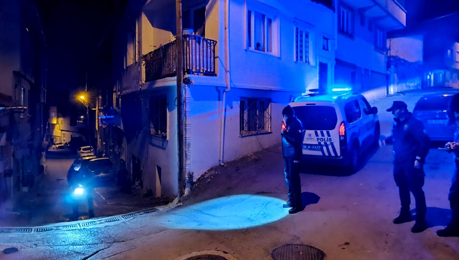 Bursa'da gerçekleşen silahlı saldırıda bir kişi yaralandı. Olayın detayları ve