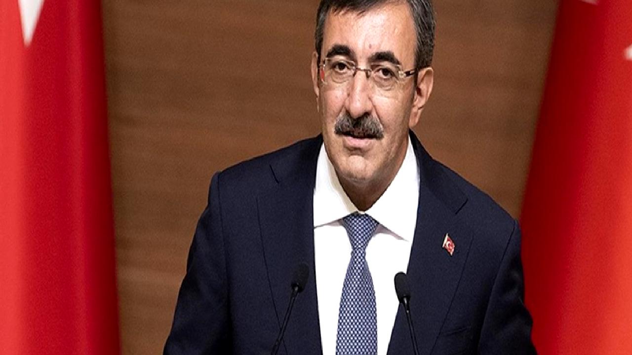 Cevdet Yılmaz, Aksaray'daki ekonomik durumu ve gelişmeleri değerlendiriyor. Bu yazıda