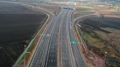 CHP'li Yavuzyılmaz, Kuzey Marmara Otoyolu'ndaki araç geçiş sayılarını sert bir