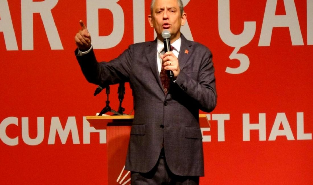 DEM Parti Heyetinin TBMM Görüşmeleri ve Toplumsal Mutabakat Vurgusu DEM Parti heyetinin TBMM görüşmelerinde toplumsal mutabakat vurgusu, demokratik katılımın